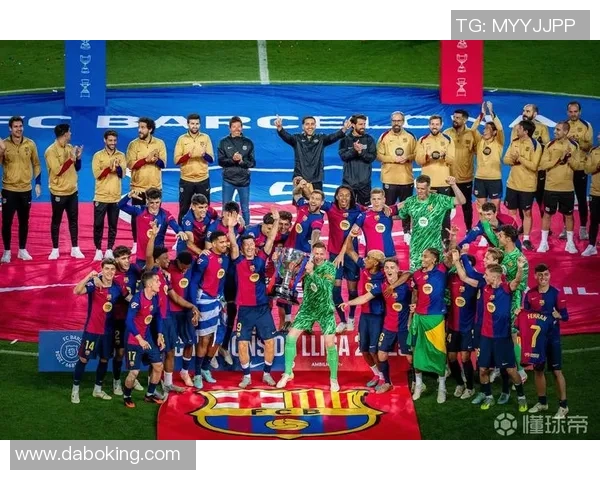 世体：巴萨已取得欧足联同意，欧冠对法兰克福将在诺坎普进行